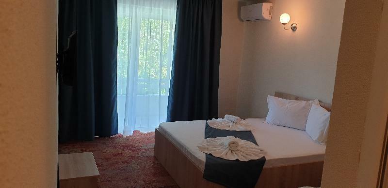 Hotel Irina Venus Exteriör bild